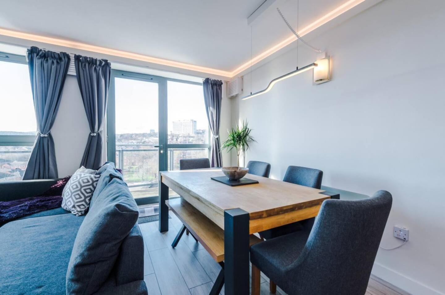 High-Spec Penthouse Central Free Parking Space Sheffield Bagian luar foto