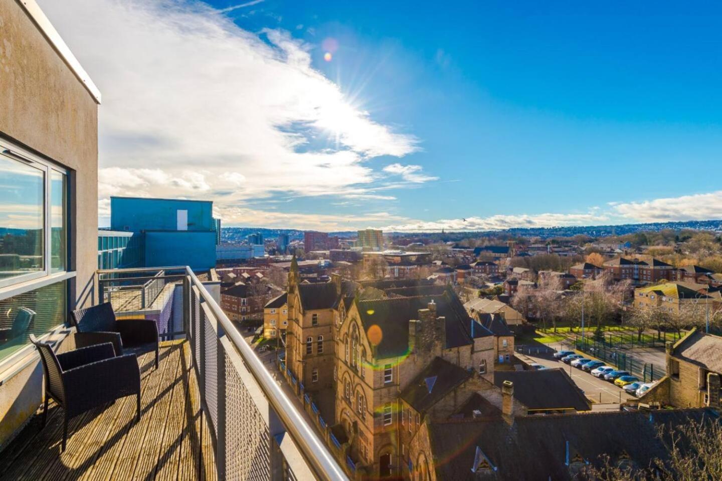High-Spec Penthouse Central Free Parking Space Sheffield Bagian luar foto